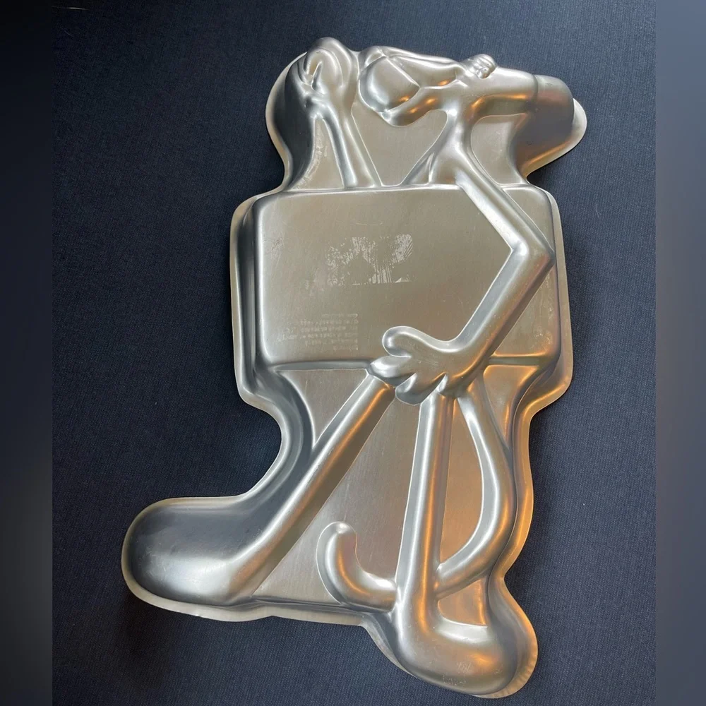 Vintage Wilton Cake Pan (bears, tigger, pink panther) - Picture 9 of 9